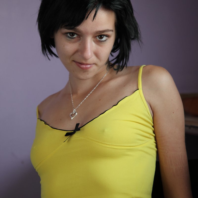Flavie 25 Services escort Corent