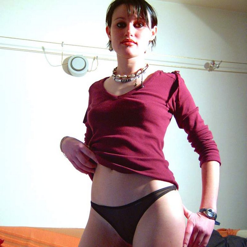 Bénédicte 20 Escort girl Boulay-Moselle