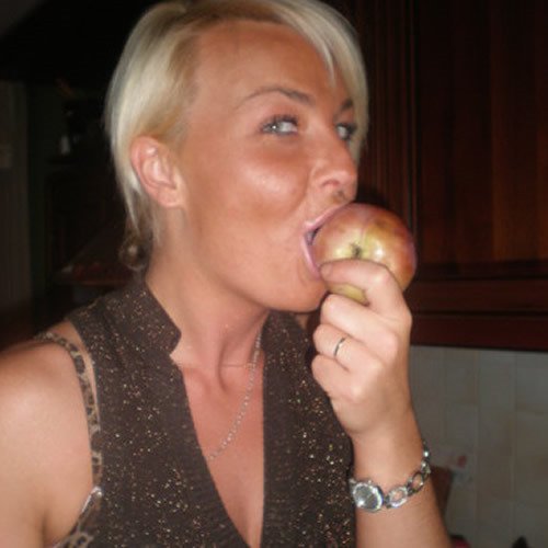 Claude 21 Escortes sensuelles Albi
