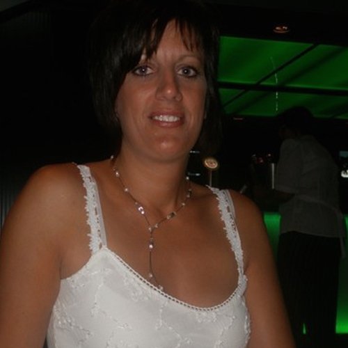 Léa 35 Rencontre escort Saint-André-de-la-Roche