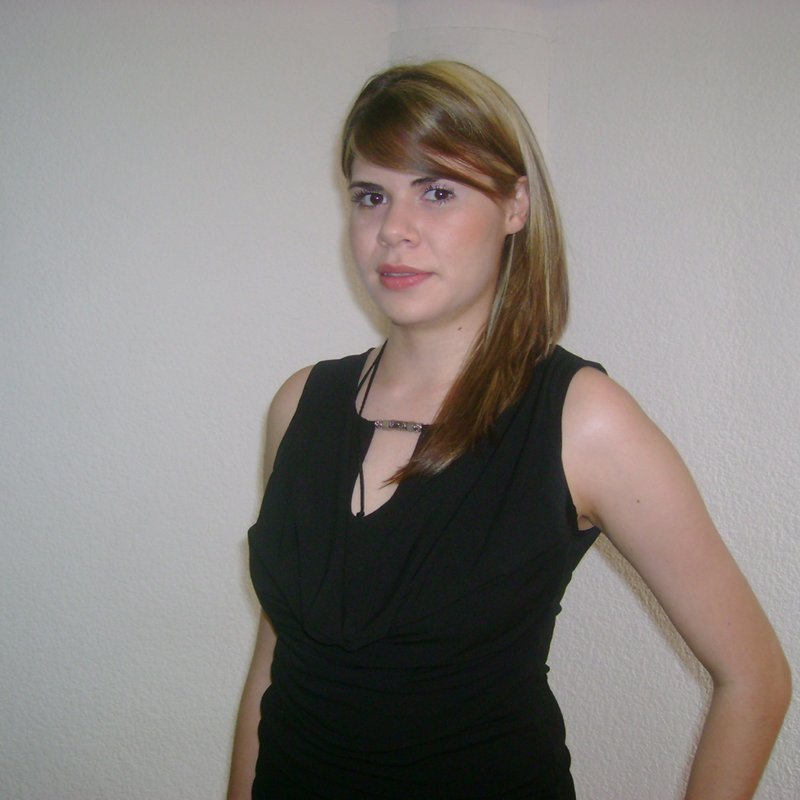 Hannah 22 Escort Lesneven