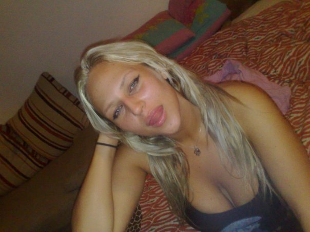 Julienne 26 Escortes La Villedieu